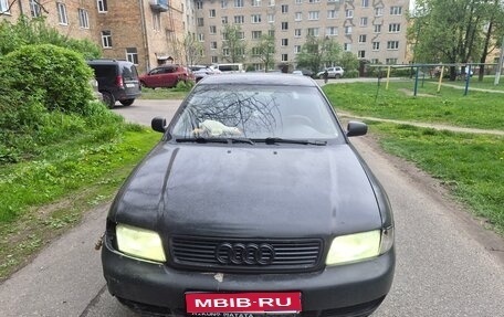 Audi A4, 1997 год, 250 000 рублей, 1 фотография