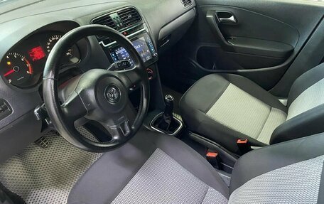 Volkswagen Polo VI (EU Market), 2013 год, 497 760 рублей, 9 фотография