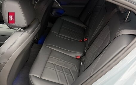 BMW 5 серия, 2024 год, 6 980 000 рублей, 11 фотография