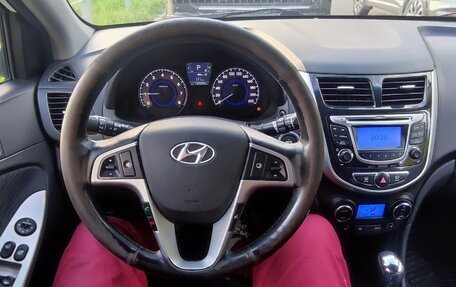 Hyundai Solaris II рестайлинг, 2014 год, 750 000 рублей, 9 фотография