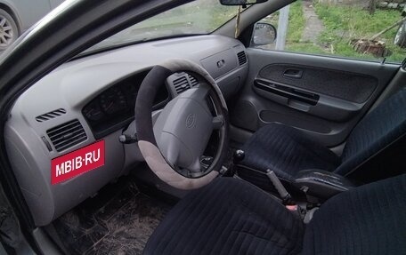 KIA Rio II, 2005 год, 300 000 рублей, 6 фотография