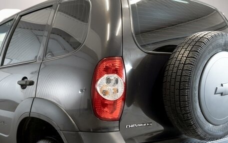 Chevrolet Niva I рестайлинг, 2016 год, 990 000 рублей, 7 фотография