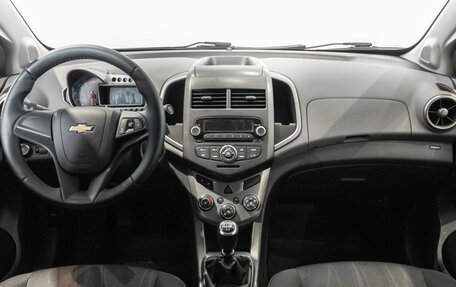 Chevrolet Aveo III, 2013 год, 752 000 рублей, 6 фотография