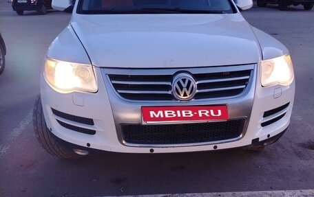 Volkswagen Touareg III, 2008 год, 1 000 000 рублей, 1 фотография