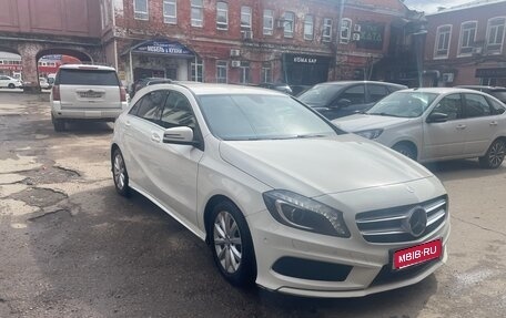 Mercedes-Benz A-Класс, 2015 год, 1 600 000 рублей, 1 фотография