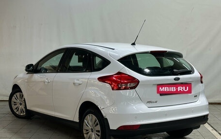 Ford Focus III, 2016 год, 990 000 рублей, 4 фотография