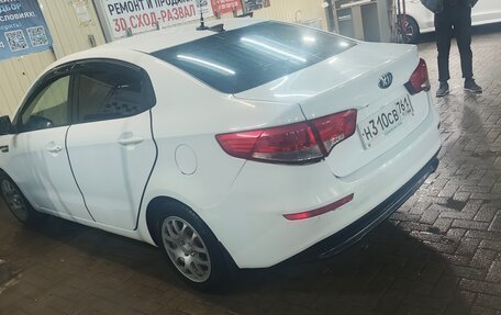 KIA Rio III рестайлинг, 2017 год, 550 000 рублей, 3 фотография