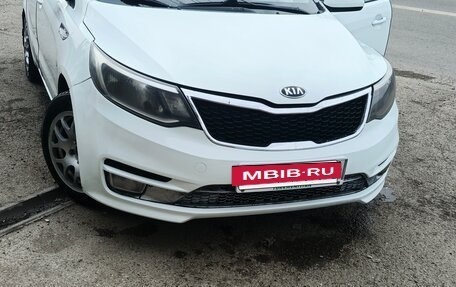 KIA Rio III рестайлинг, 2017 год, 550 000 рублей, 2 фотография