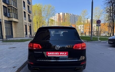 Volkswagen Touareg III, 2011 год, 1 750 000 рублей, 5 фотография
