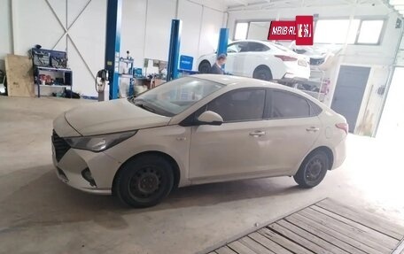 Hyundai Solaris II рестайлинг, 2018 год, 975 000 рублей, 2 фотография