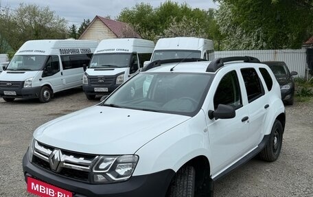 Renault Duster I рестайлинг, 2019 год, 1 040 000 рублей, 2 фотография