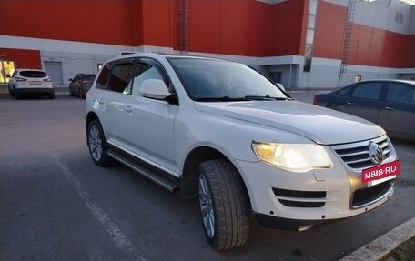Volkswagen Touareg III, 2008 год, 1 000 000 рублей, 3 фотография