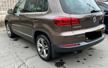 Volkswagen Tiguan I, 2015 год, 1 820 000 рублей, 7 фотография