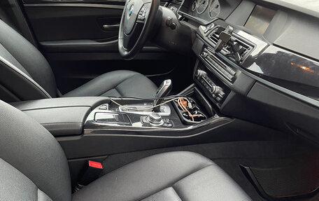 BMW 5 серия, 2013 год, 2 370 000 рублей, 14 фотография