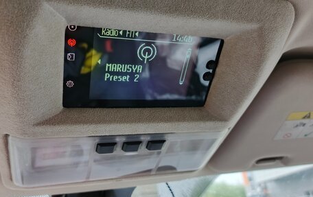 Land Rover Discovery IV, 2011 год, 2 000 000 рублей, 16 фотография