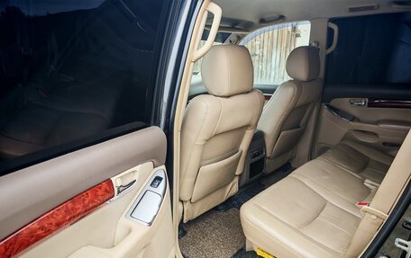Toyota Land Cruiser Prado 120 рестайлинг, 2004 год, 1 950 000 рублей, 8 фотография