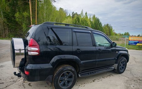 Toyota Land Cruiser Prado 120 рестайлинг, 2004 год, 1 950 000 рублей, 4 фотография