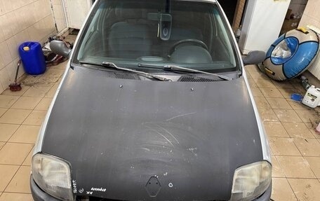 Renault Clio III, 2001 год, 180 000 рублей, 1 фотография