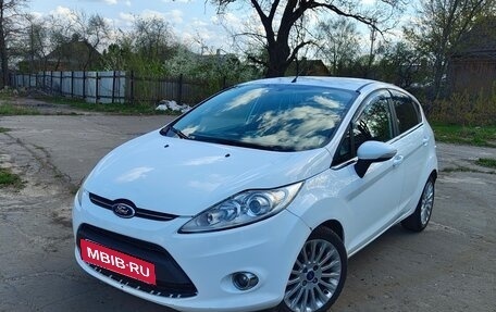 Ford Fiesta, 2012 год, 650 000 рублей, 1 фотография