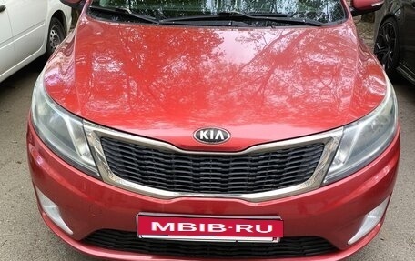 KIA Rio III рестайлинг, 2013 год, 600 000 рублей, 6 фотография