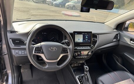Hyundai Solaris II рестайлинг, 2021 год, 1 950 000 рублей, 6 фотография