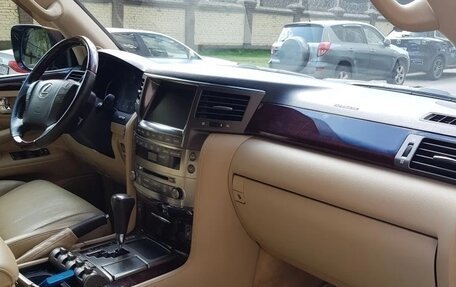 Lexus LX III, 2010 год, 3 150 000 рублей, 9 фотография
