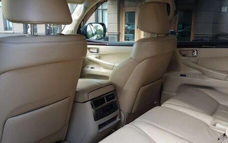Lexus LX III, 2010 год, 3 150 000 рублей, 7 фотография