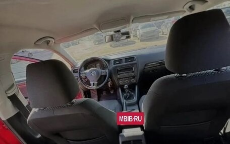 Volkswagen Jetta VI, 2012 год, 950 000 рублей, 7 фотография
