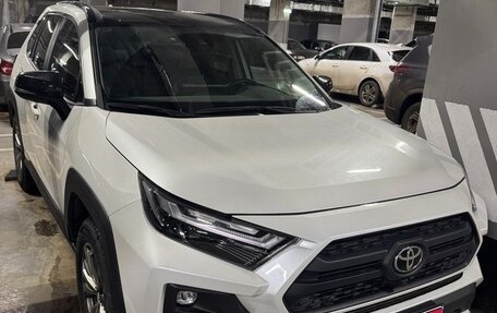Toyota RAV4, 2024 год, 3 850 000 рублей, 1 фотография