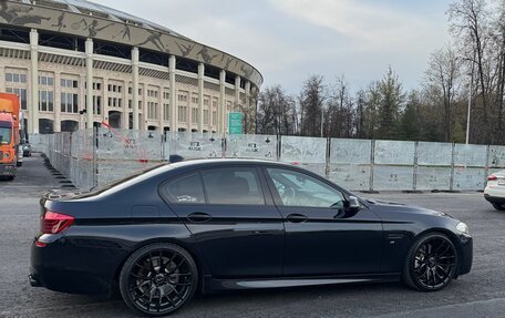 BMW 5 серия, 2014 год, 2 395 000 рублей, 4 фотография