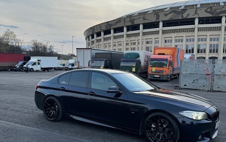 BMW 5 серия, 2014 год, 2 395 000 рублей, 3 фотография