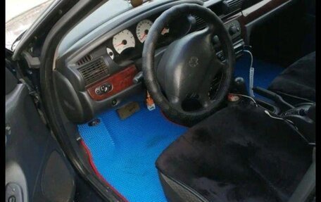 Dodge Stratus II, 2002 год, 170 000 рублей, 3 фотография