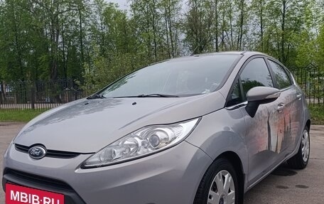 Ford Fiesta, 2011 год, 695 000 рублей, 11 фотография