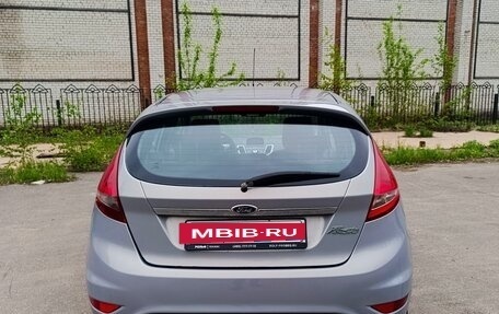 Ford Fiesta, 2011 год, 695 000 рублей, 8 фотография