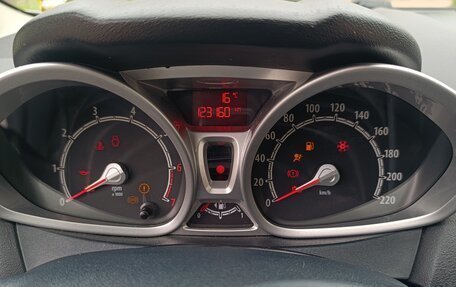Ford Fiesta, 2011 год, 695 000 рублей, 29 фотография