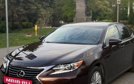 Lexus ES VII, 2016 год, 2 600 000 рублей, 2 фотография
