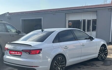 Audi A4, 2019 год, 2 400 000 рублей, 2 фотография