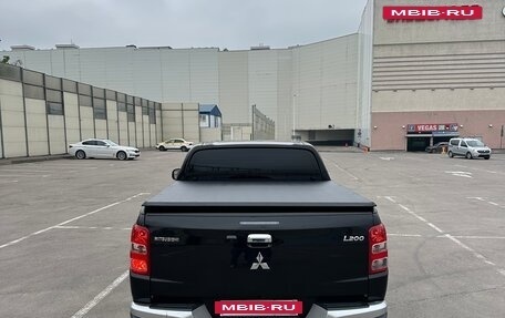 Mitsubishi L200 IV рестайлинг, 2018 год, 2 600 000 рублей, 6 фотография