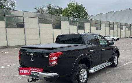 Mitsubishi L200 IV рестайлинг, 2018 год, 2 600 000 рублей, 5 фотография