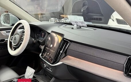 Volvo XC90 II рестайлинг, 2026 год, 10 499 000 рублей, 14 фотография