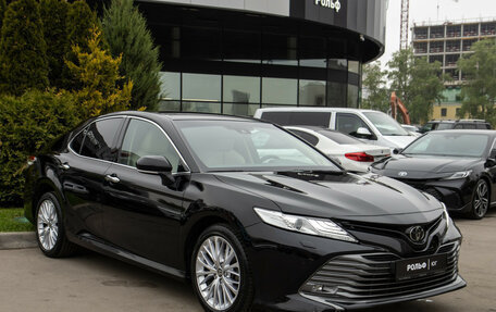 Toyota Camry, 2020 год, 3 249 000 рублей, 2 фотография