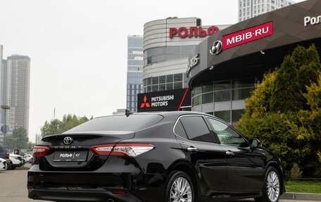 Toyota Camry, 2020 год, 3 249 000 рублей, 4 фотография