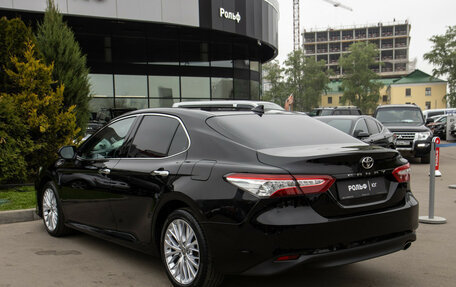 Toyota Camry, 2020 год, 3 249 000 рублей, 5 фотография