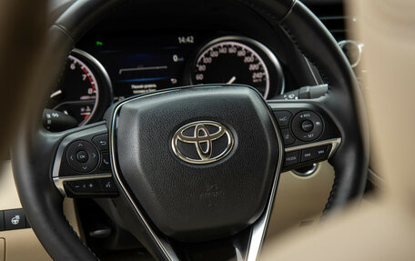 Toyota Camry, 2020 год, 3 249 000 рублей, 11 фотография