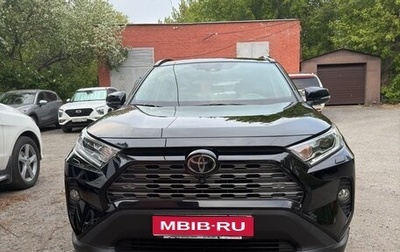 Toyota RAV4, 2021 год, 4 370 000 рублей, 1 фотография