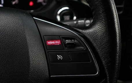 Mitsubishi Outlander III рестайлинг 3, 2018 год, 2 390 000 рублей, 23 фотография
