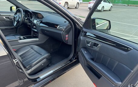 Mercedes-Benz E-Класс, 2013 год, 2 600 000 рублей, 11 фотография