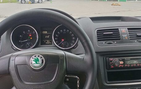 Skoda Yeti I рестайлинг, 2011 год, 599 999 рублей, 11 фотография