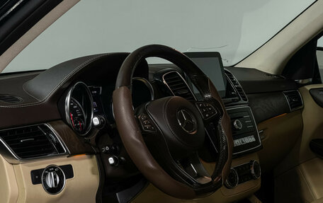 Mercedes-Benz GLS, 2018 год, 4 897 000 рублей, 13 фотография