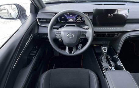 Toyota Camry, 2026 год, 3 990 000 рублей, 10 фотография